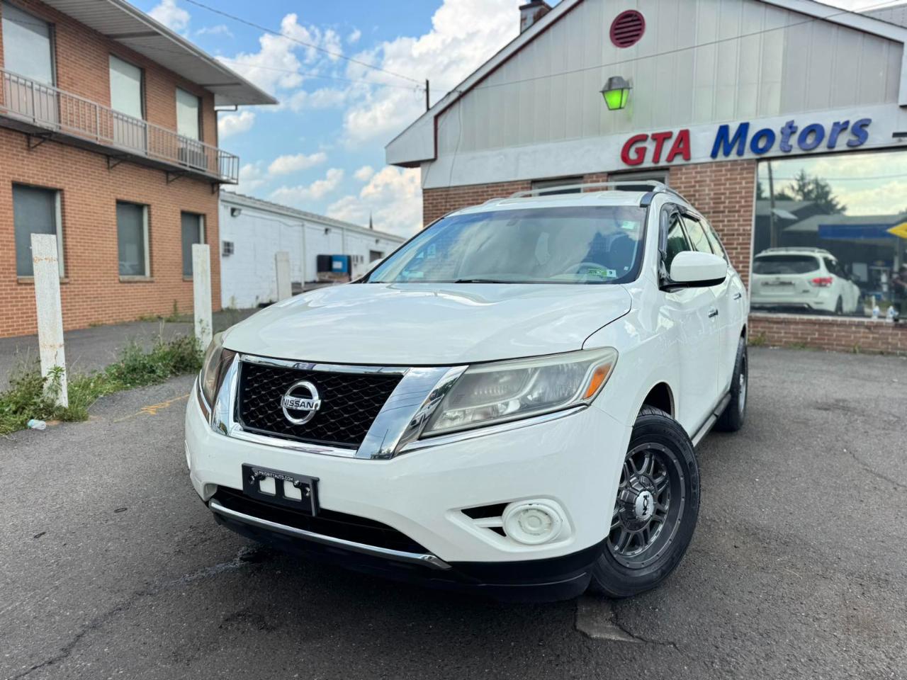 Nissan Pathfinder 4WD 4dr S 2015