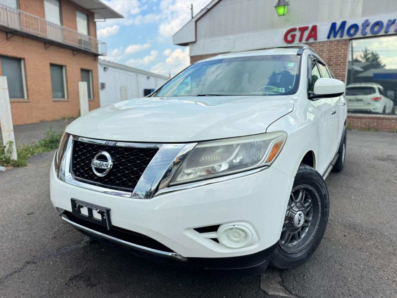 Nissan Pathfinder 4WD 4dr S 2015