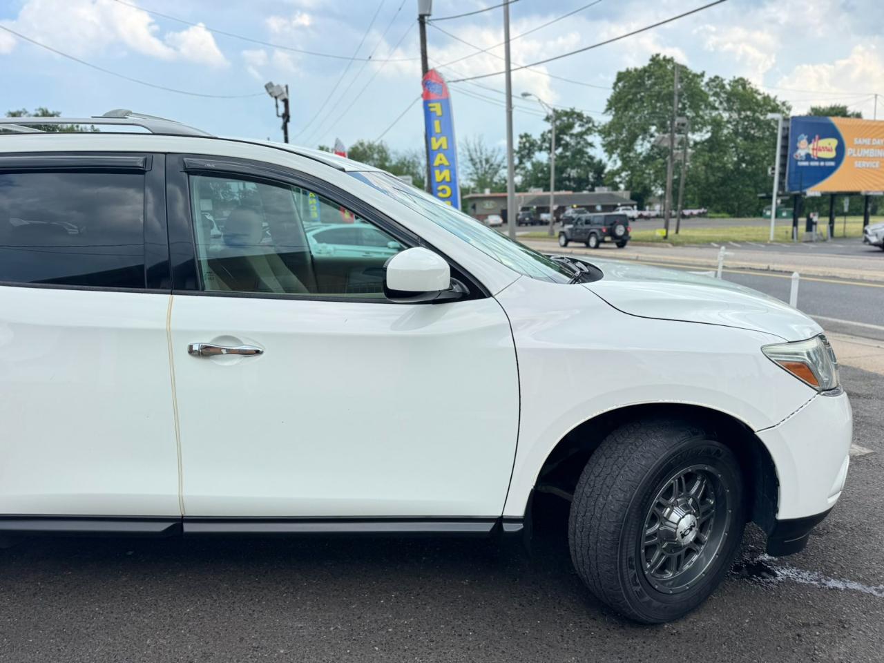 Nissan Pathfinder 4WD 4dr S 2015