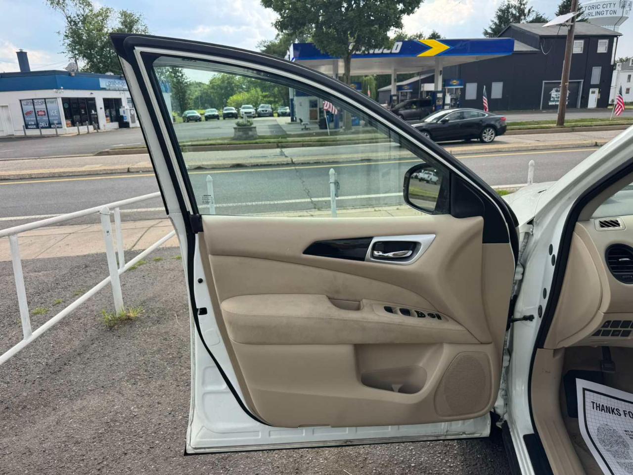Nissan Pathfinder 4WD 4dr S 2015