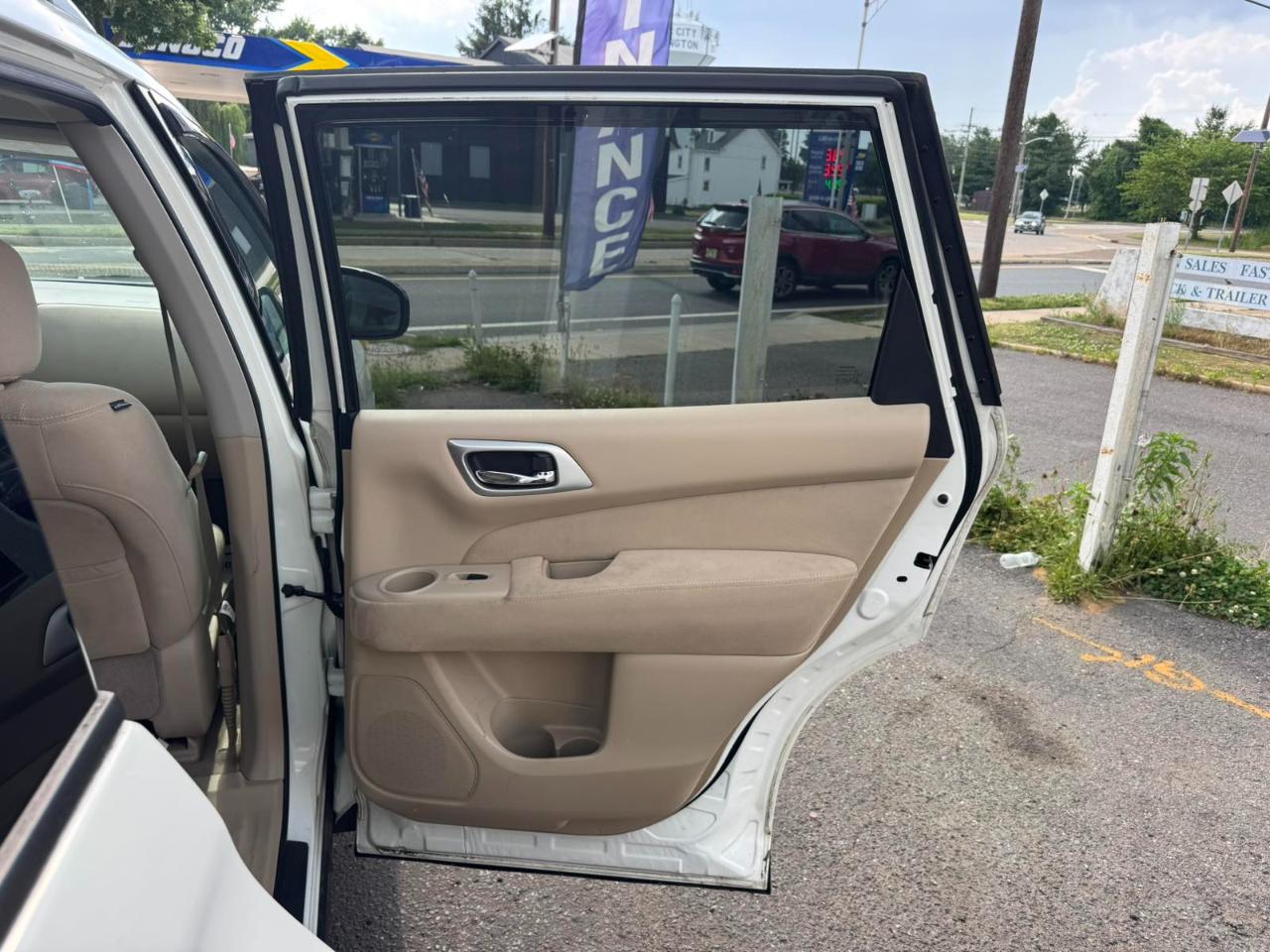 Nissan Pathfinder 4WD 4dr S 2015