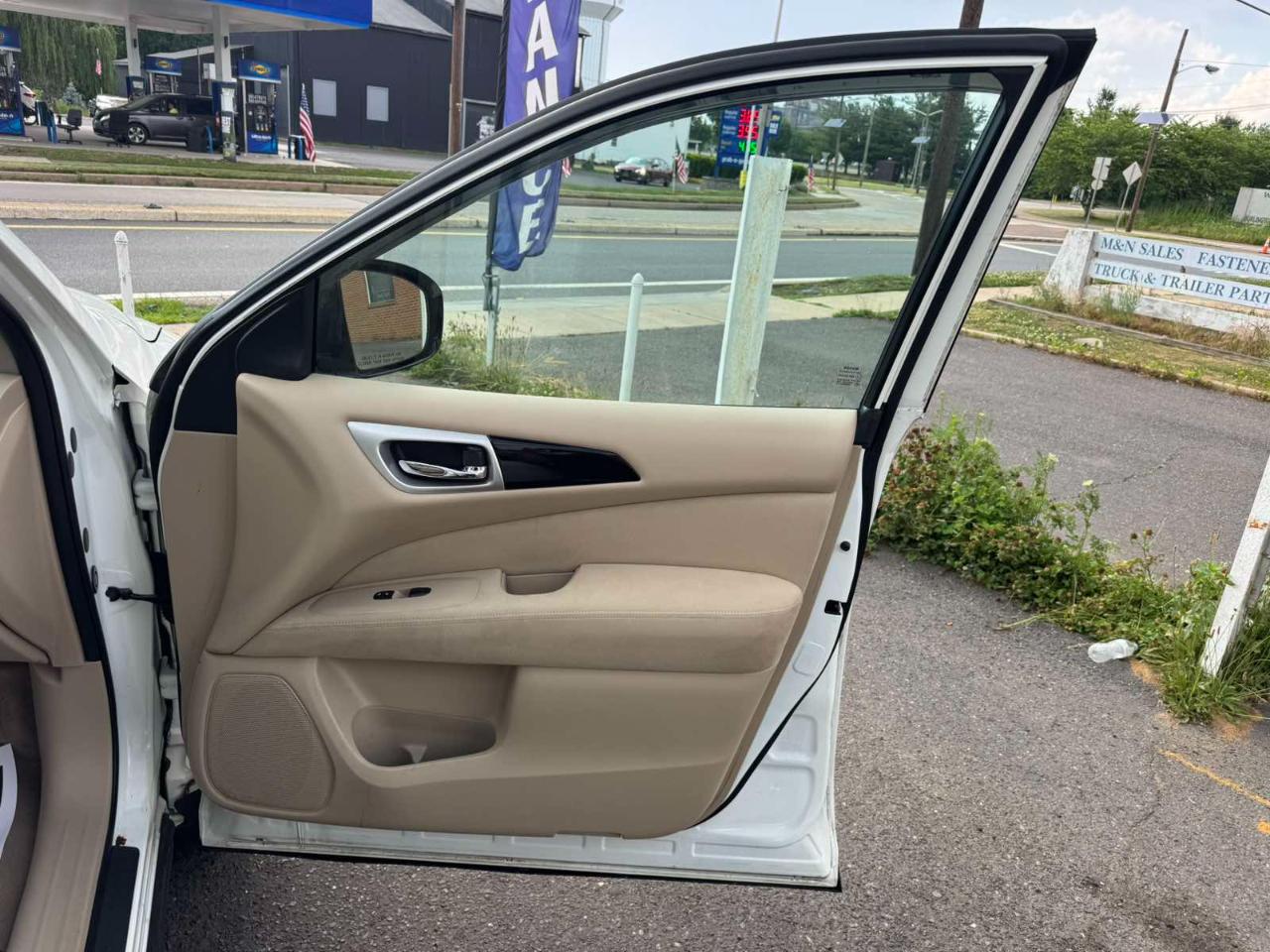 Nissan Pathfinder 4WD 4dr S 2015