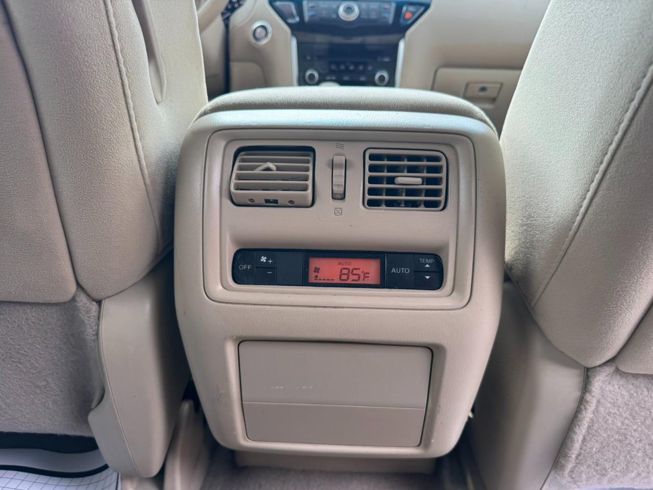 Nissan Pathfinder 4WD 4dr S 2015