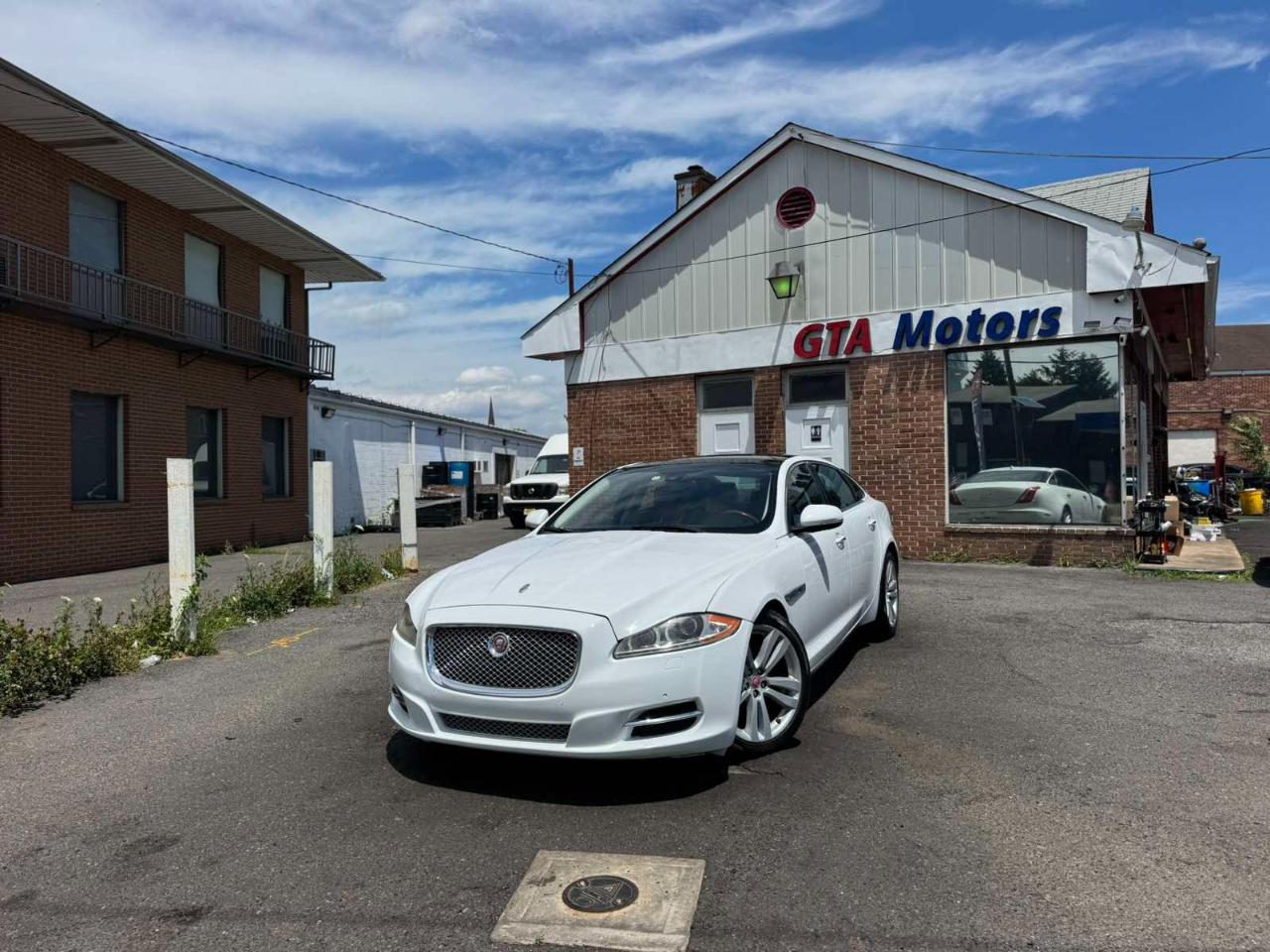 Jaguar XJ 4dr Sdn XJL Portfolio AWD 2014