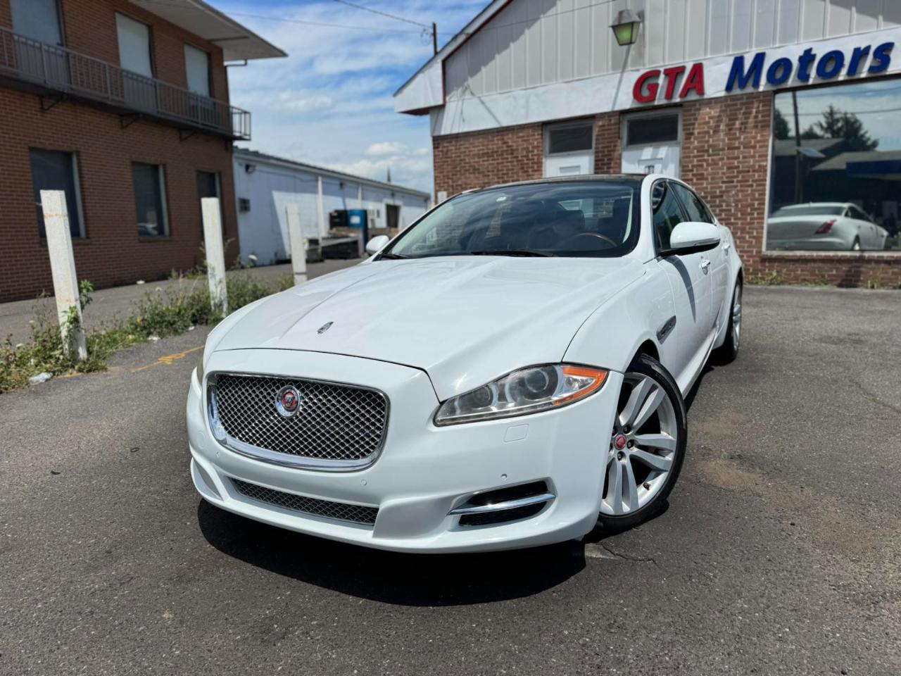 Jaguar XJ 4dr Sdn XJL Portfolio AWD 2014