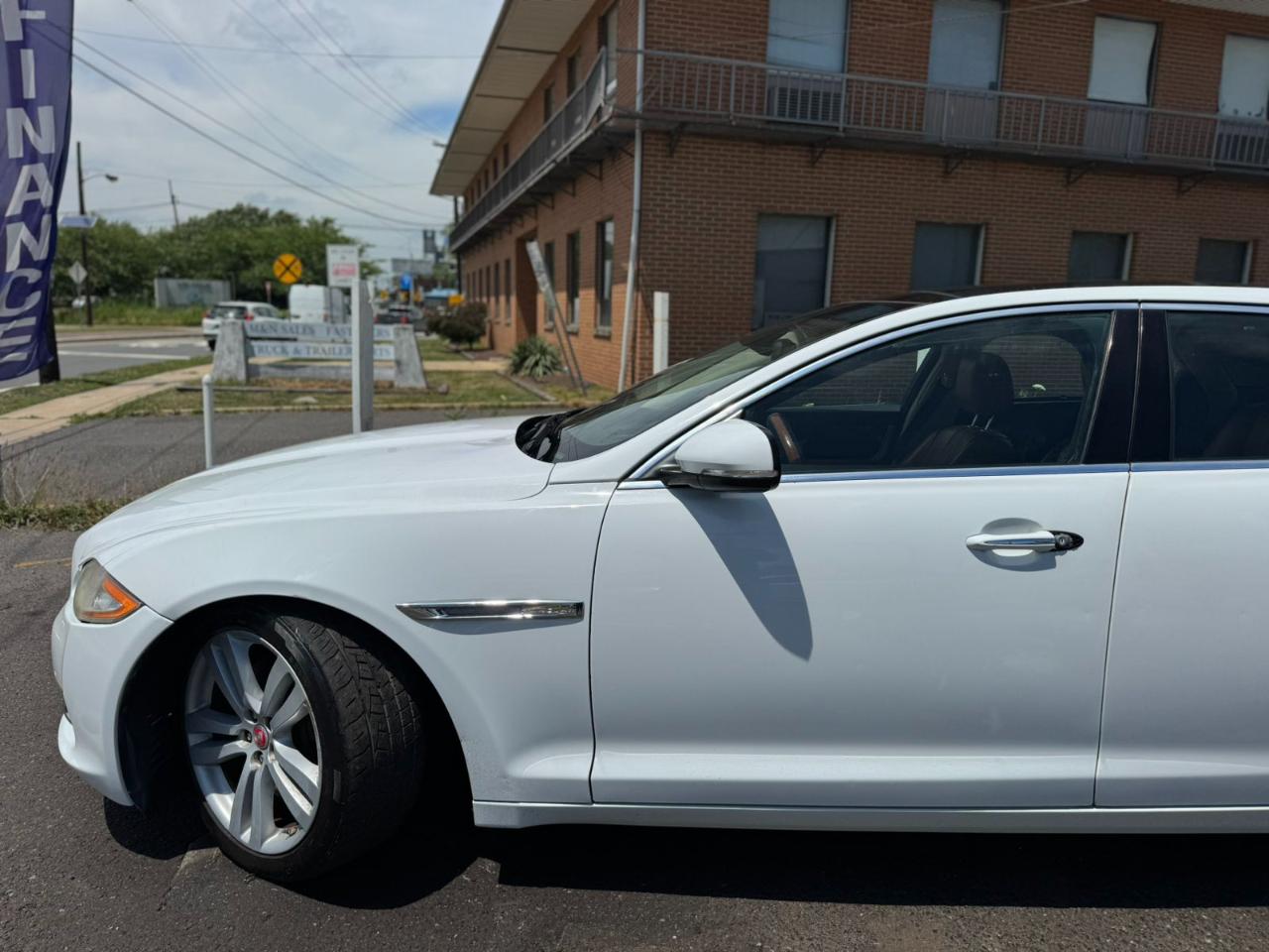 Jaguar XJ 4dr Sdn XJL Portfolio AWD 2014