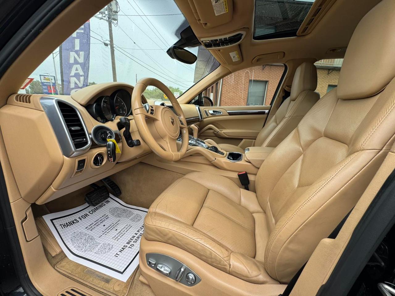 Porsche Cayenne AWD 4dr Tiptronic 2012