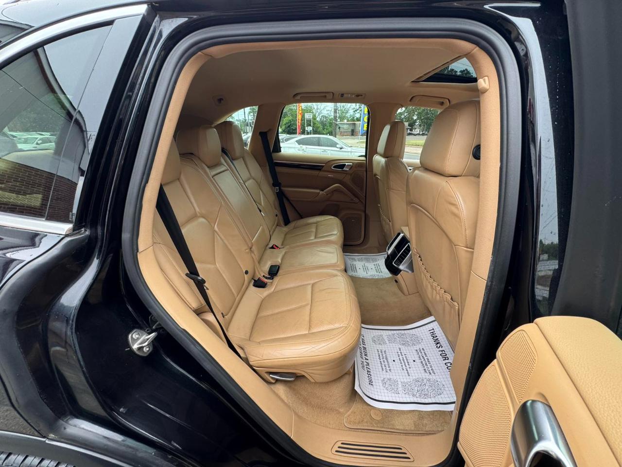 Porsche Cayenne AWD 4dr Tiptronic 2012