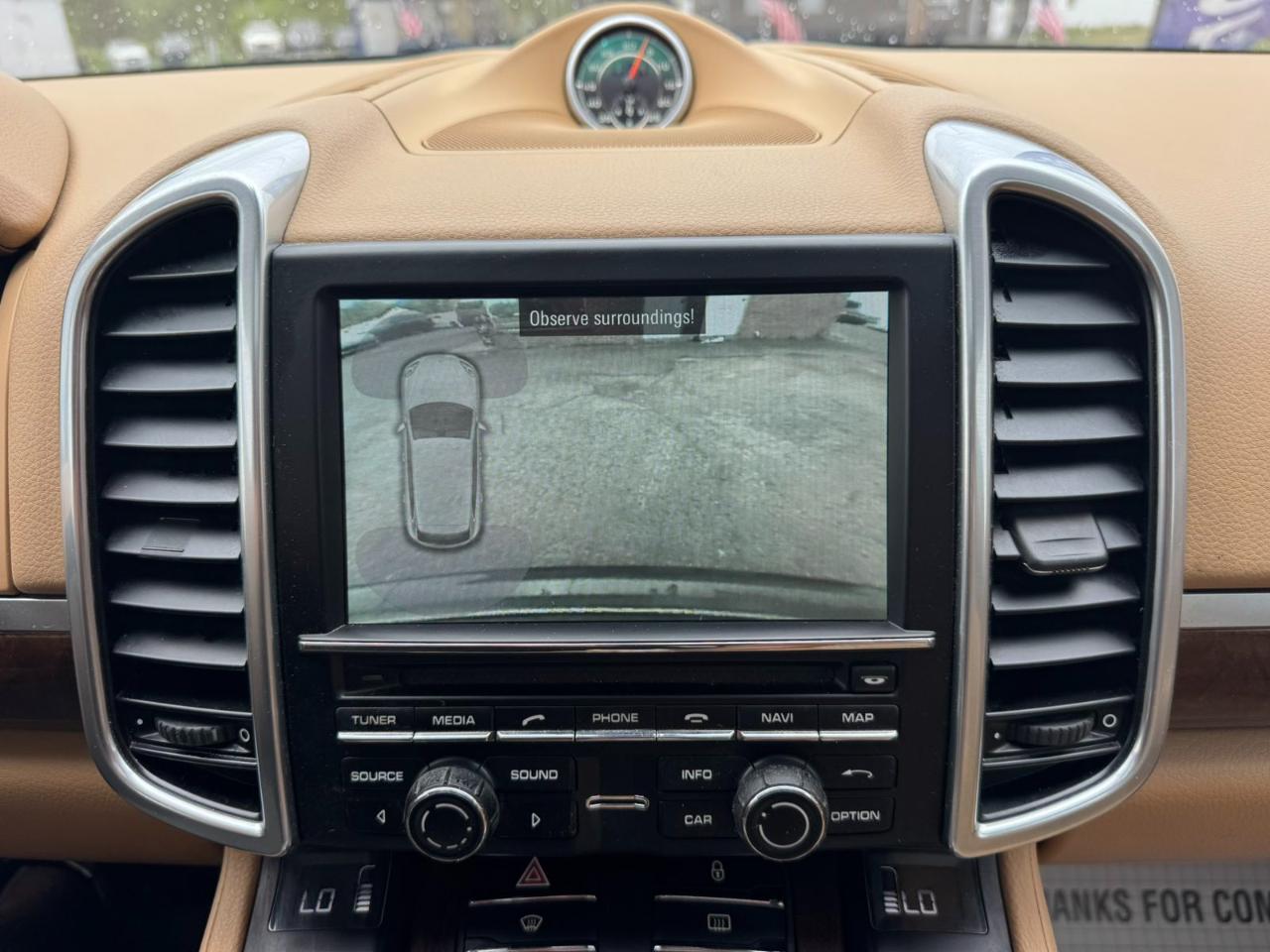 Porsche Cayenne AWD 4dr Tiptronic 2012