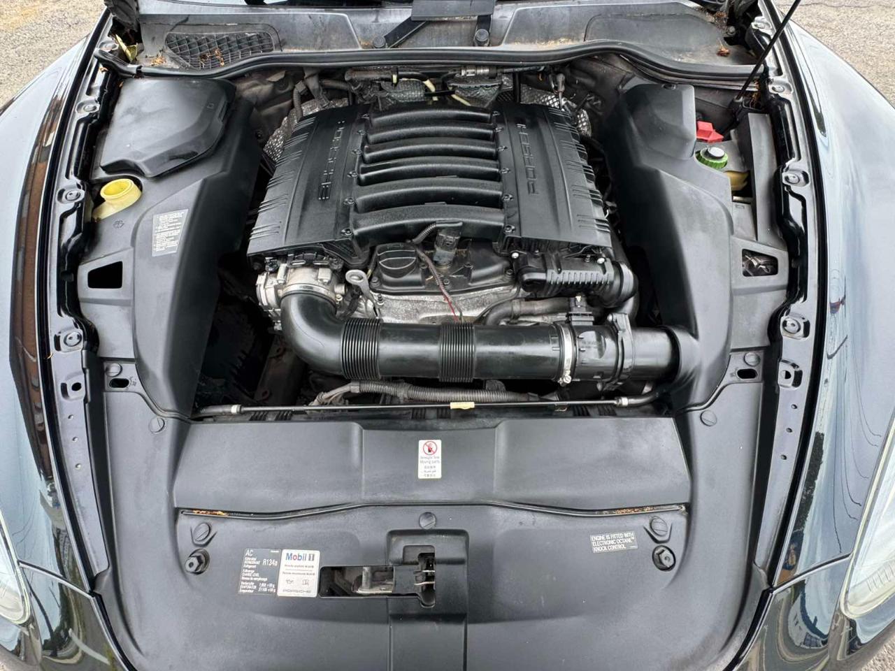 Porsche Cayenne AWD 4dr Tiptronic 2012