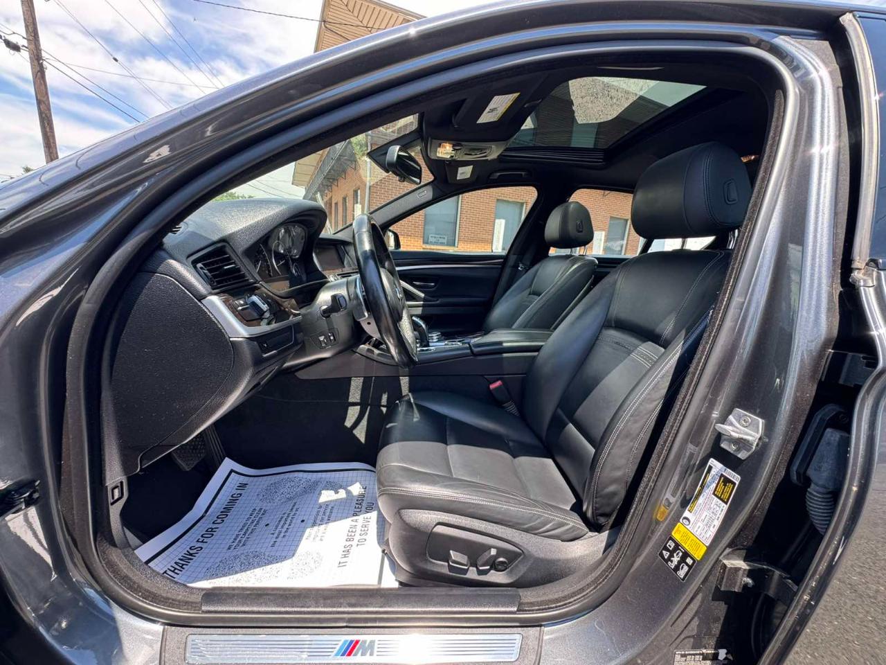 BMW 5 Series 4dr Sdn 535i xDrive AWD 2015