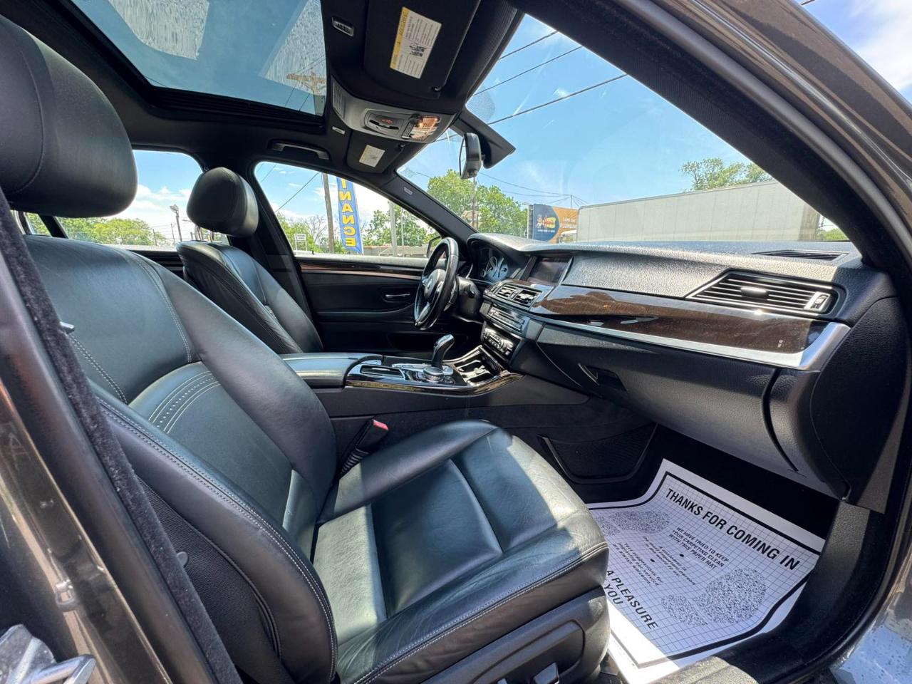 BMW 5 Series 4dr Sdn 535i xDrive AWD 2015