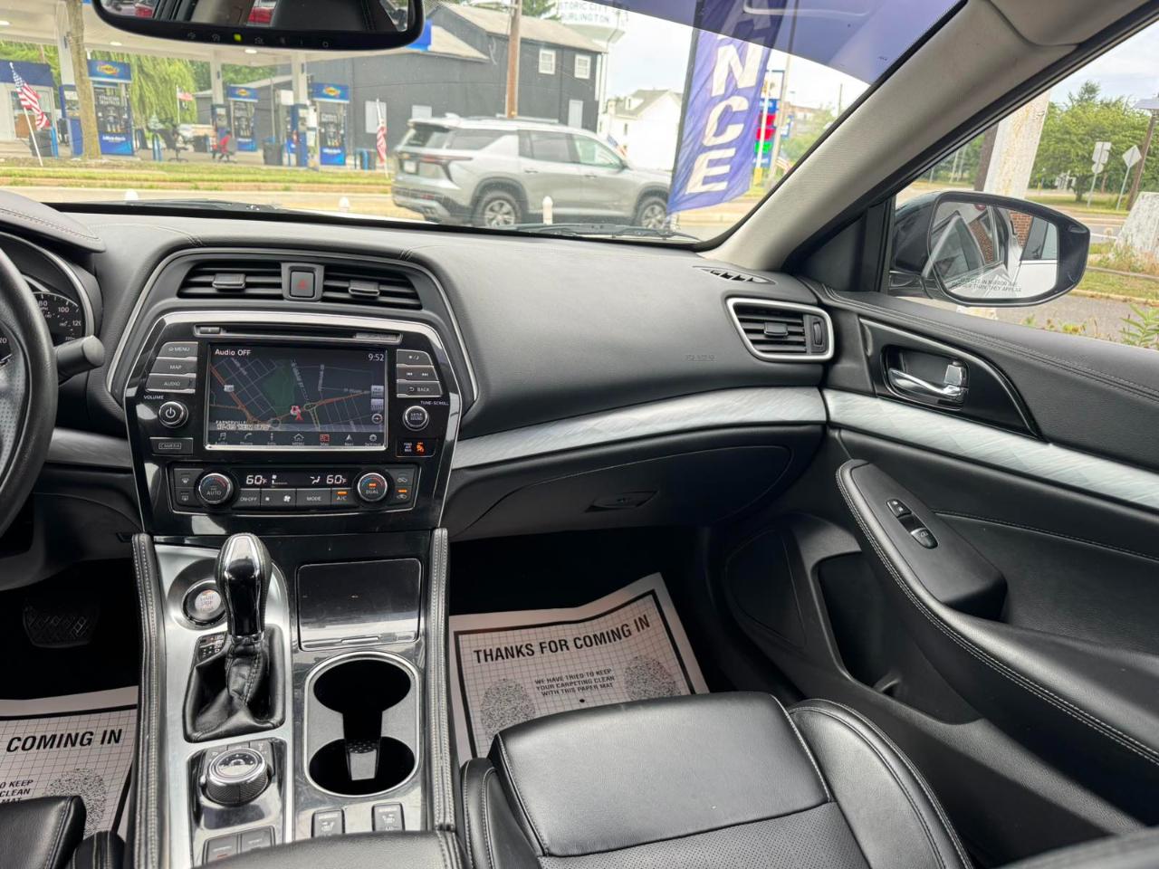 Nissan Maxima Platinum 3.5L 2017