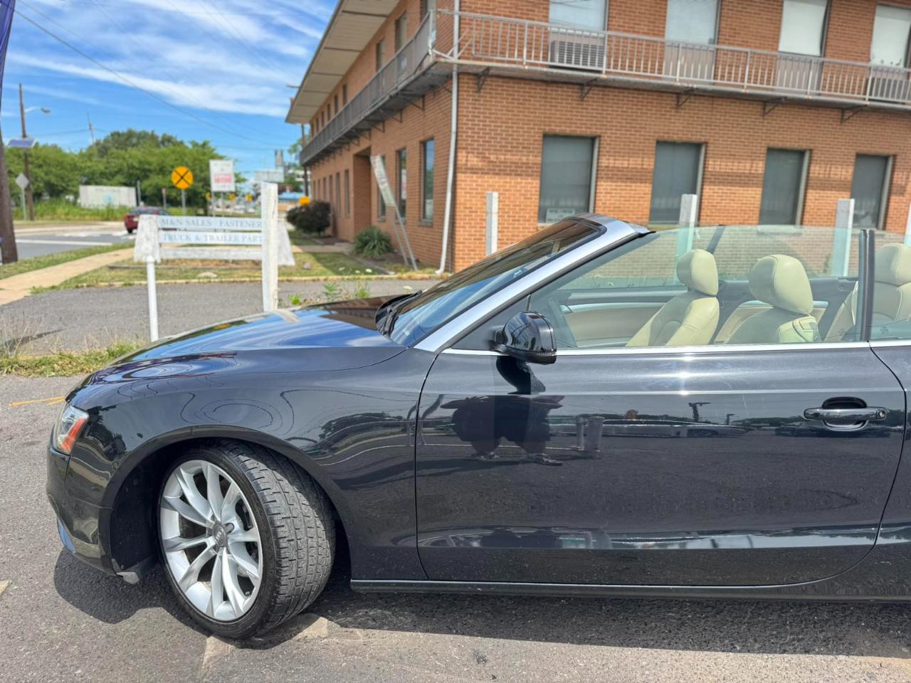 Audi A5 2dr Cabriolet Auto FrontTrak 2.0T Premium 2013