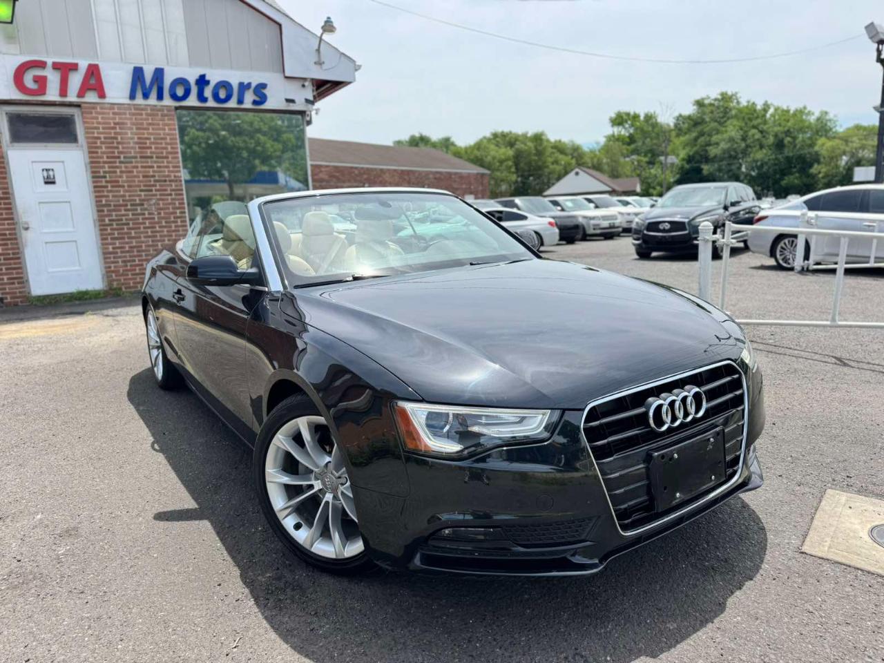 Audi A5 2dr Cabriolet Auto FrontTrak 2.0T Premium 2013