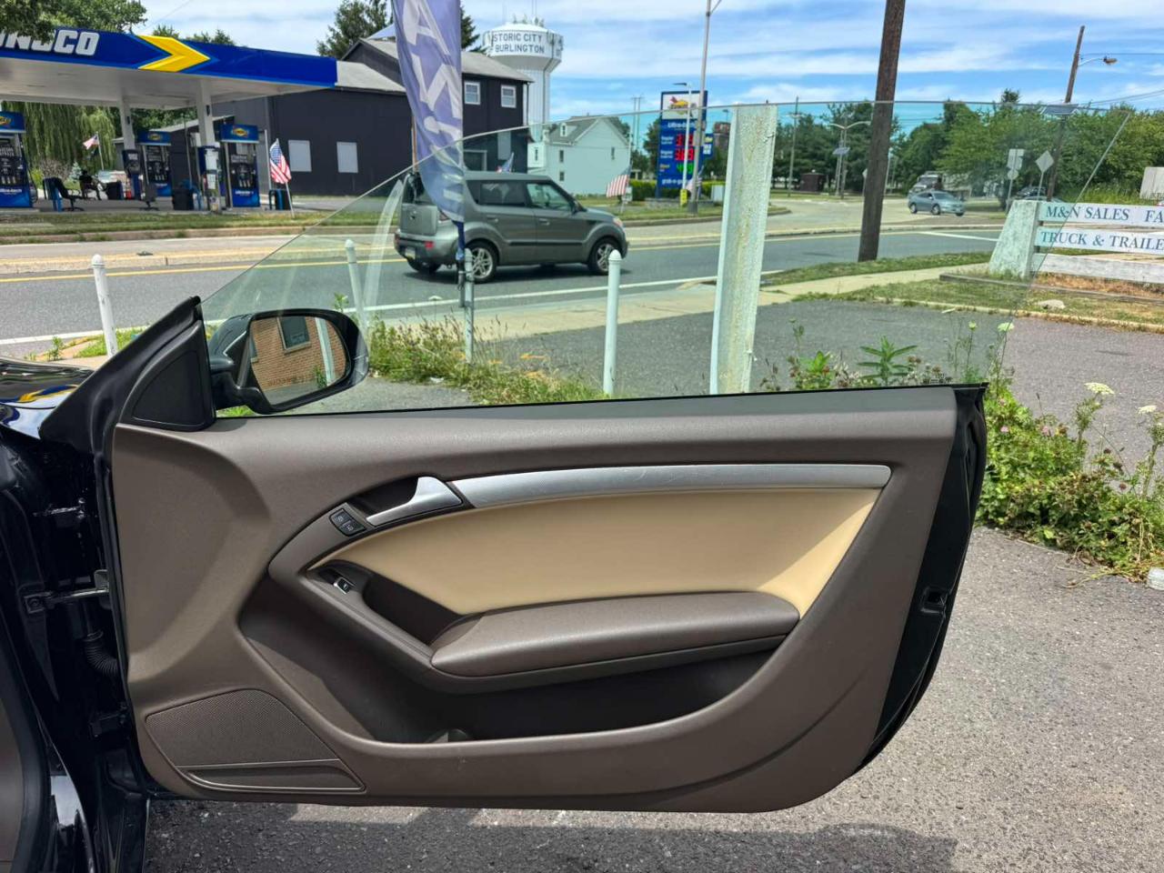 Audi A5 2dr Cabriolet Auto FrontTrak 2.0T Premium 2013