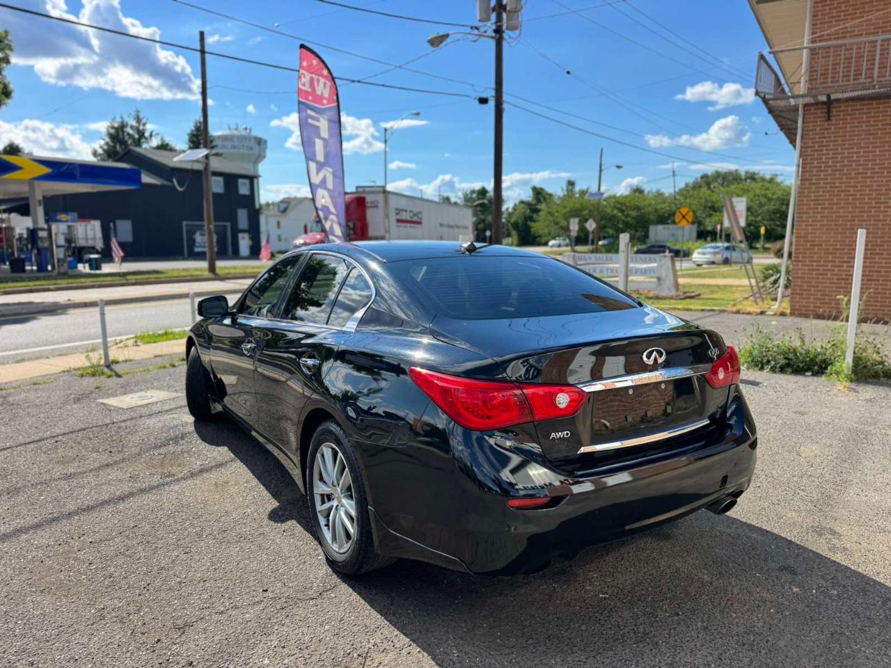 Infiniti Q50 4dr Sdn Premium AWD 2015