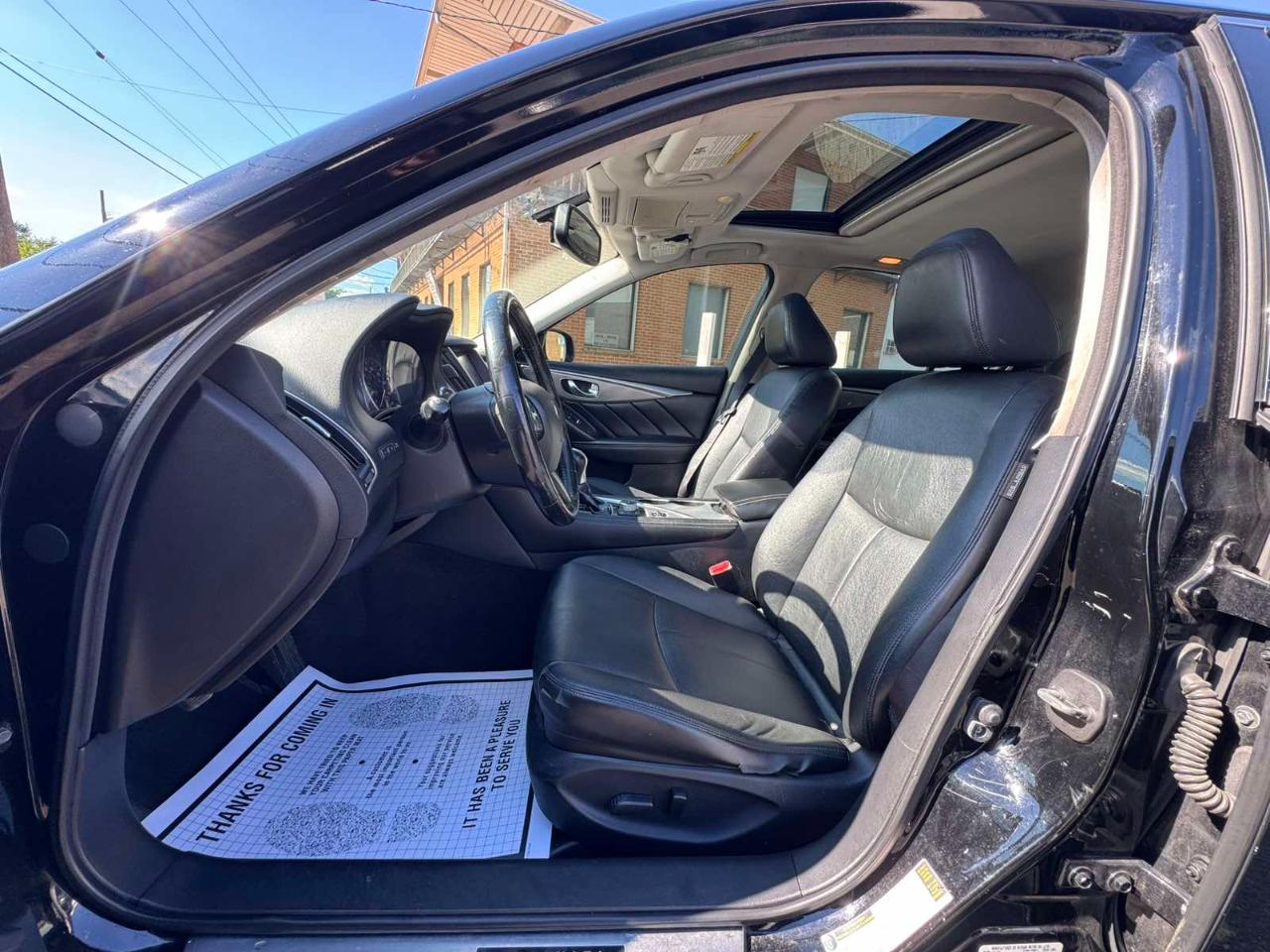 Infiniti Q50 4dr Sdn Premium AWD 2015