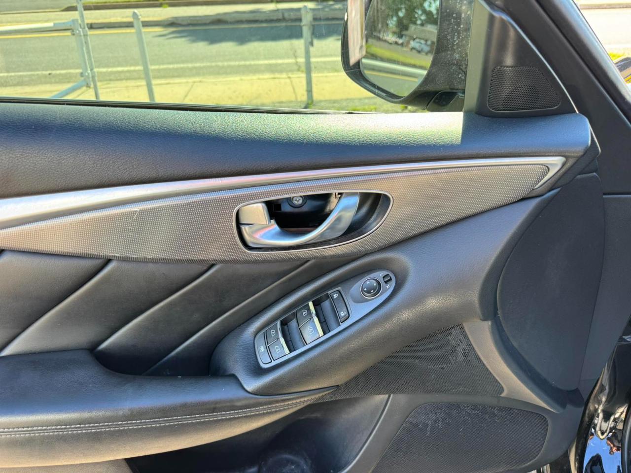 Infiniti Q50 4dr Sdn Premium AWD 2015