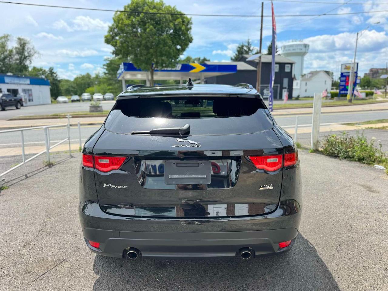 Jaguar F-Pace 25t Premium AWD 2018