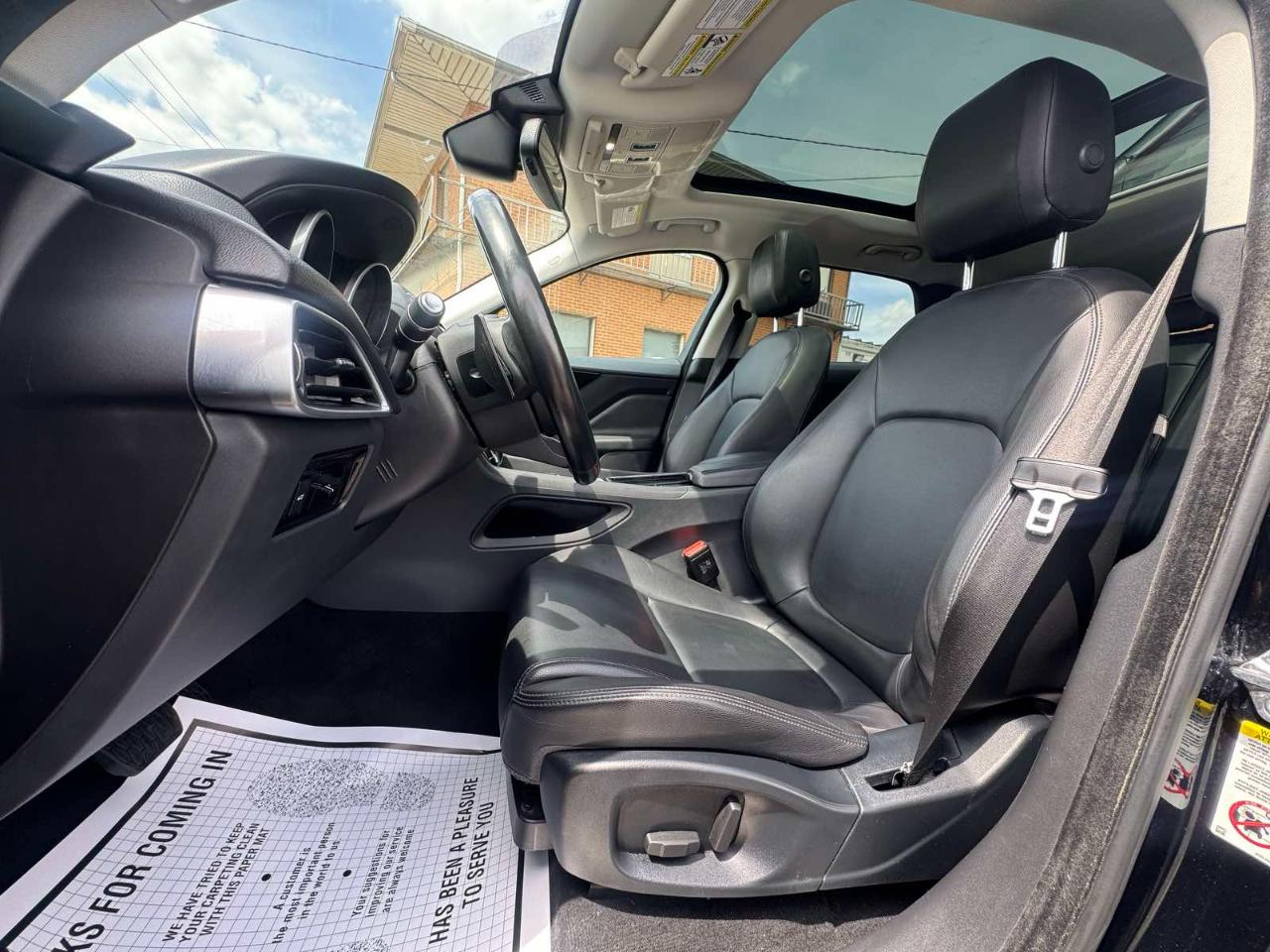 Jaguar F-Pace 25t Premium AWD 2018