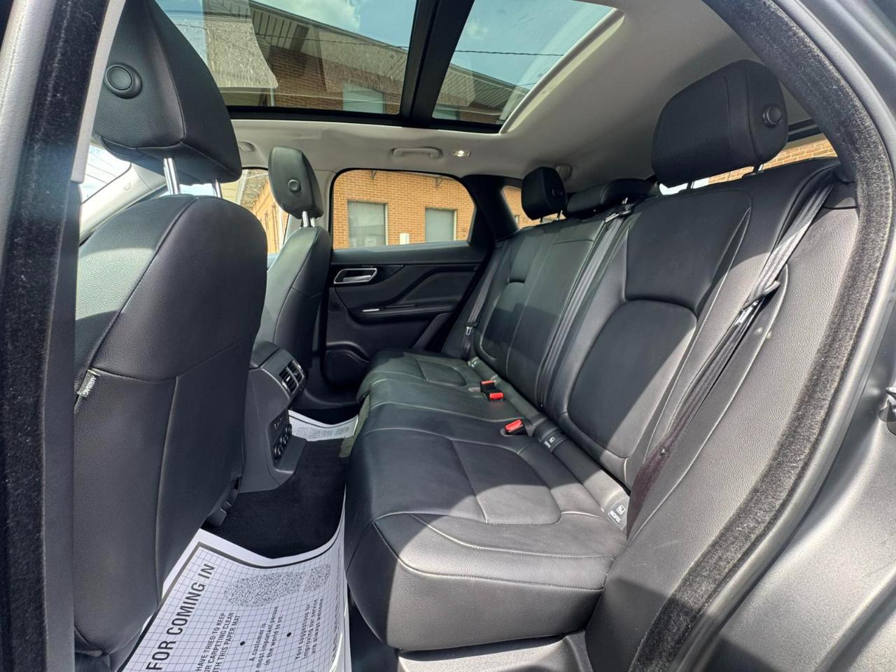 Jaguar F-Pace 25t Premium AWD 2018