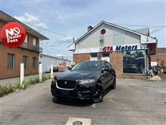 2018 Jaguar F-Pace 