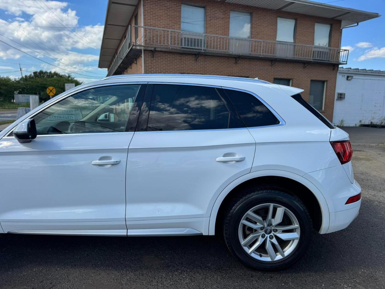 Audi Q5 Titanium Premium 45 TFSI quattro 2020