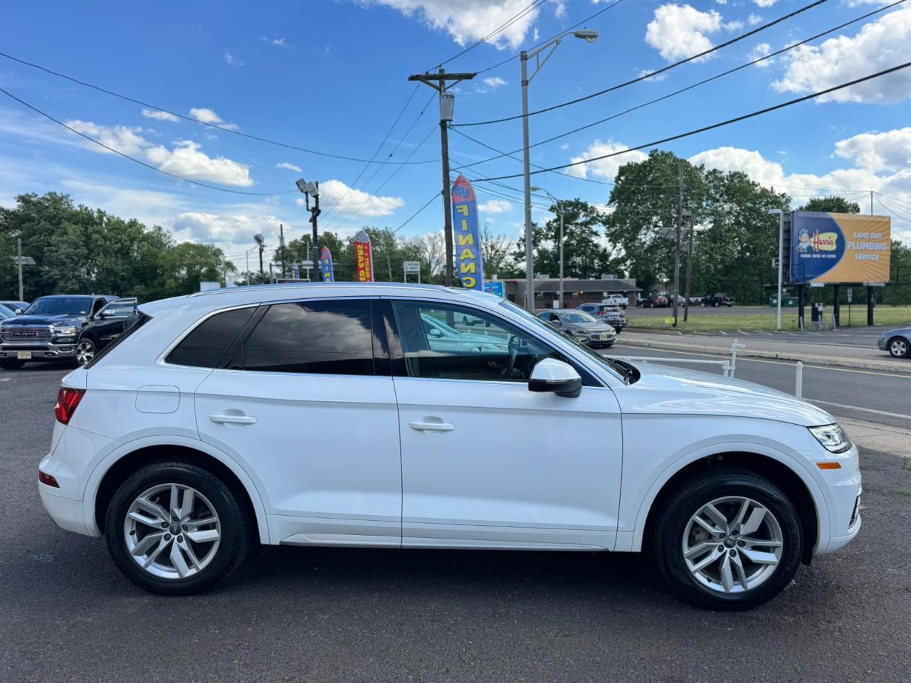 Audi Q5 Titanium Premium 45 TFSI quattro 2020