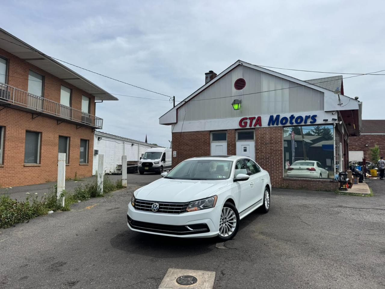 Volkswagen Passat 1.8T SE Auto 2017