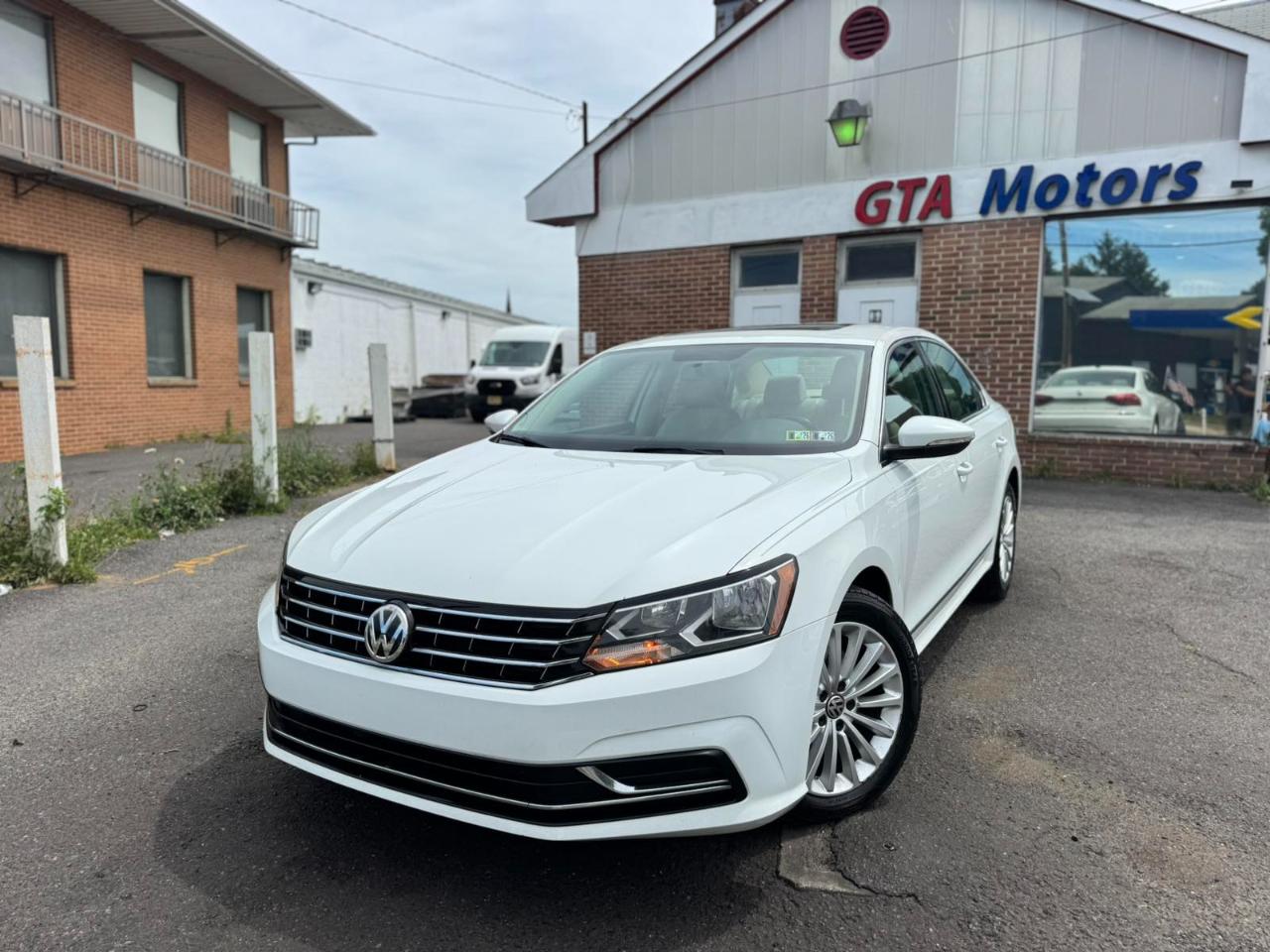 Volkswagen Passat 1.8T SE Auto 2017