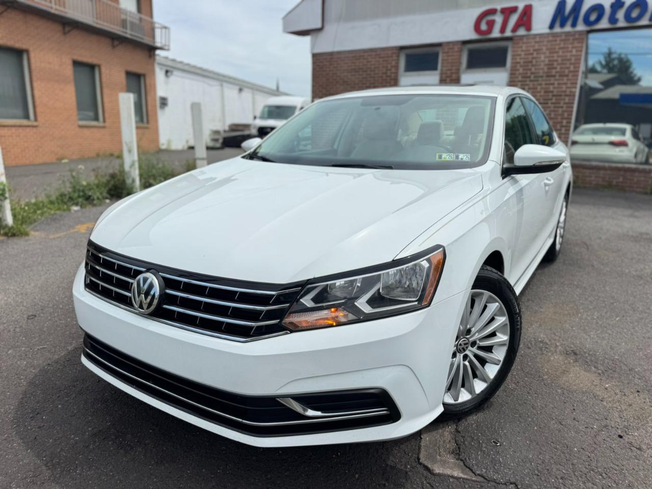 Volkswagen Passat 1.8T SE Auto 2017