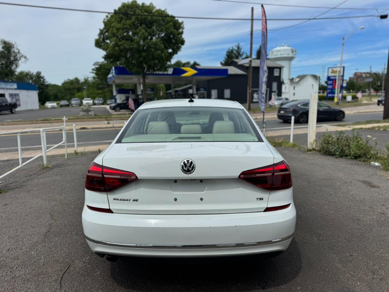Volkswagen Passat 1.8T SE Auto 2017