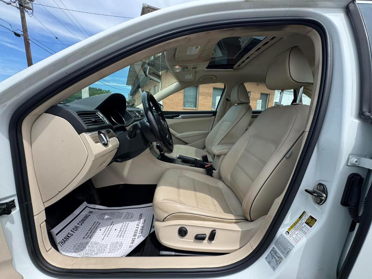 Volkswagen Passat 1.8T SE Auto 2017