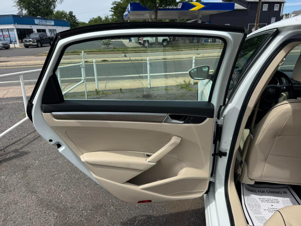 Volkswagen Passat 1.8T SE Auto 2017