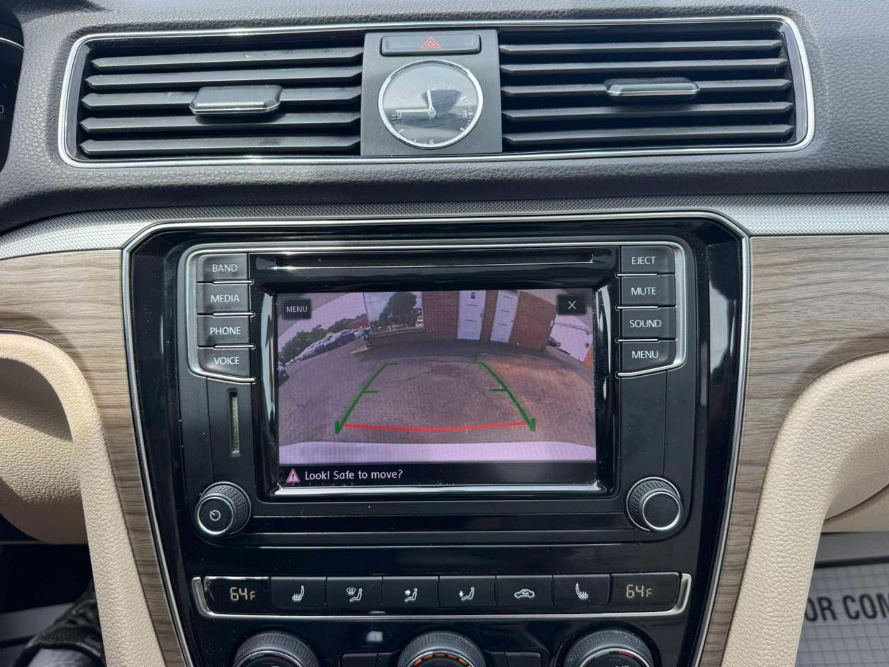 Volkswagen Passat 1.8T SE Auto 2017
