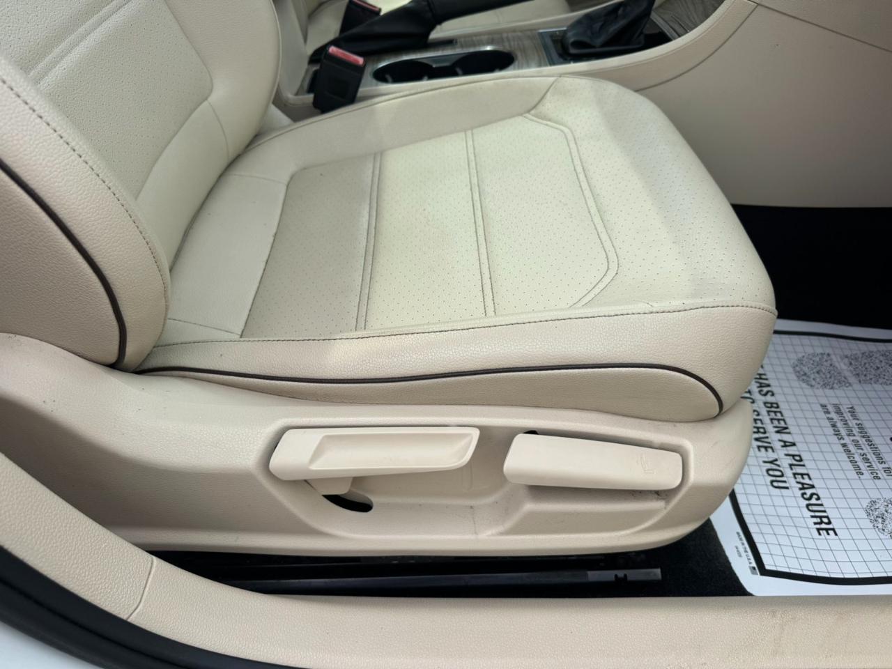 Volkswagen Passat 1.8T SE Auto 2017