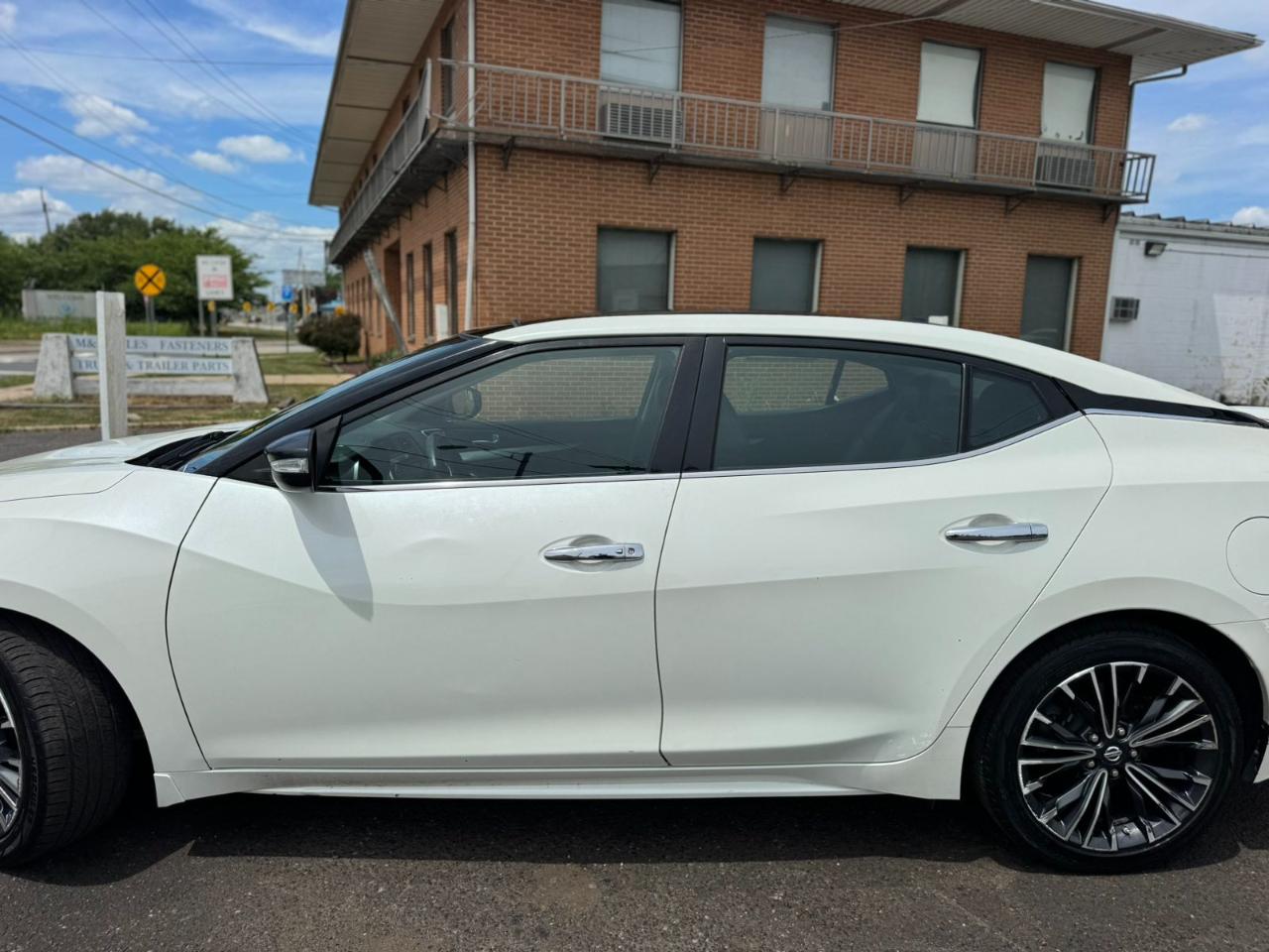 Nissan Maxima 4dr Sdn 3.5 SL 2016