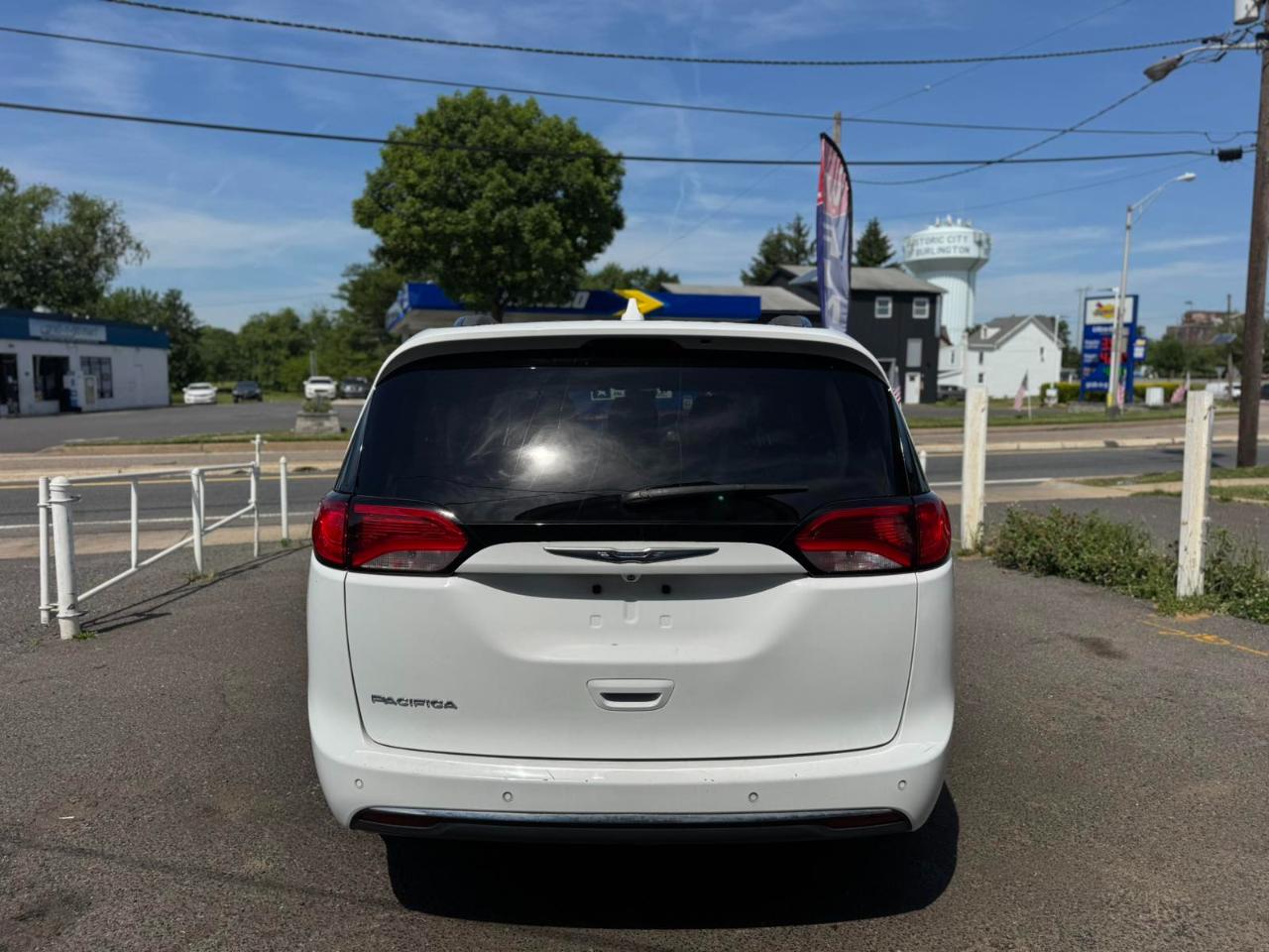 Chrysler Pacifica Touring-L Plus FWD 2017