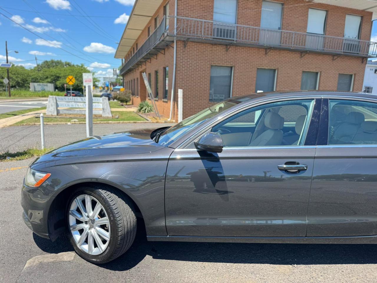 Audi A6 4dr Sdn quattro 2.0T Premium Plus 2015