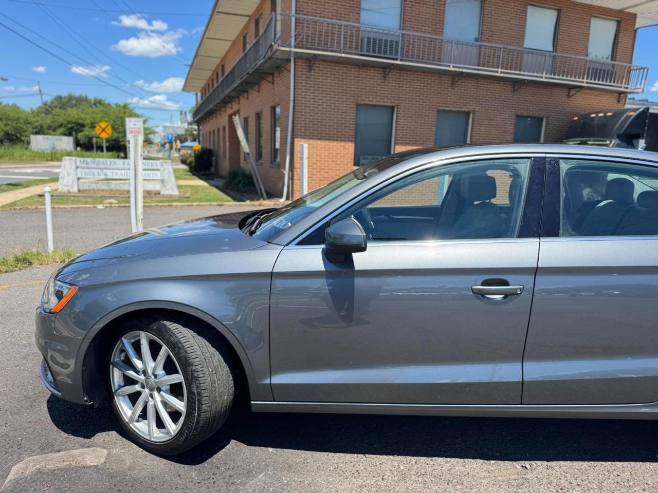 Audi A3 4dr Sdn FWD 1.8T Premium Plus 2016