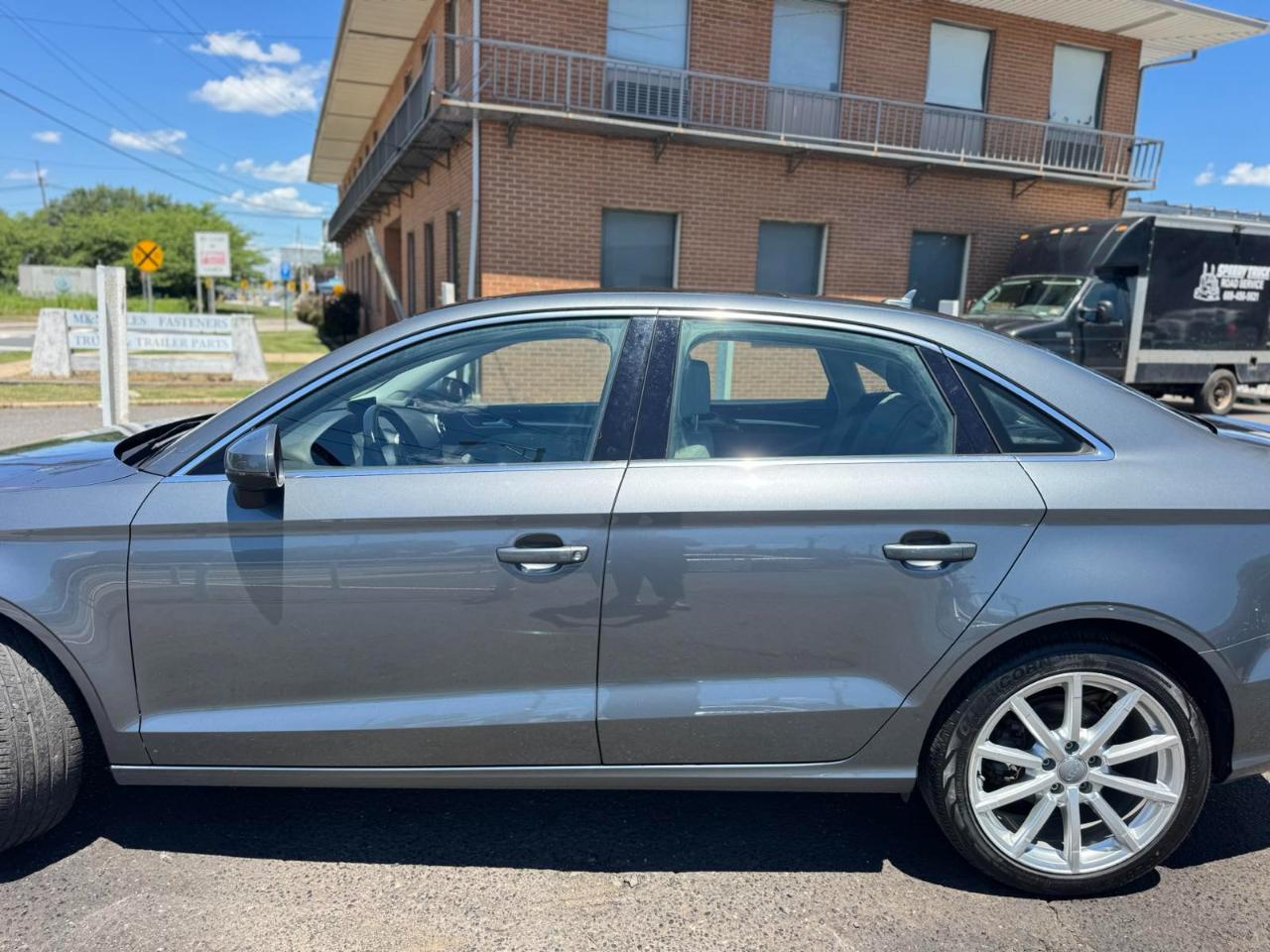 Audi A3 4dr Sdn FWD 1.8T Premium Plus 2016