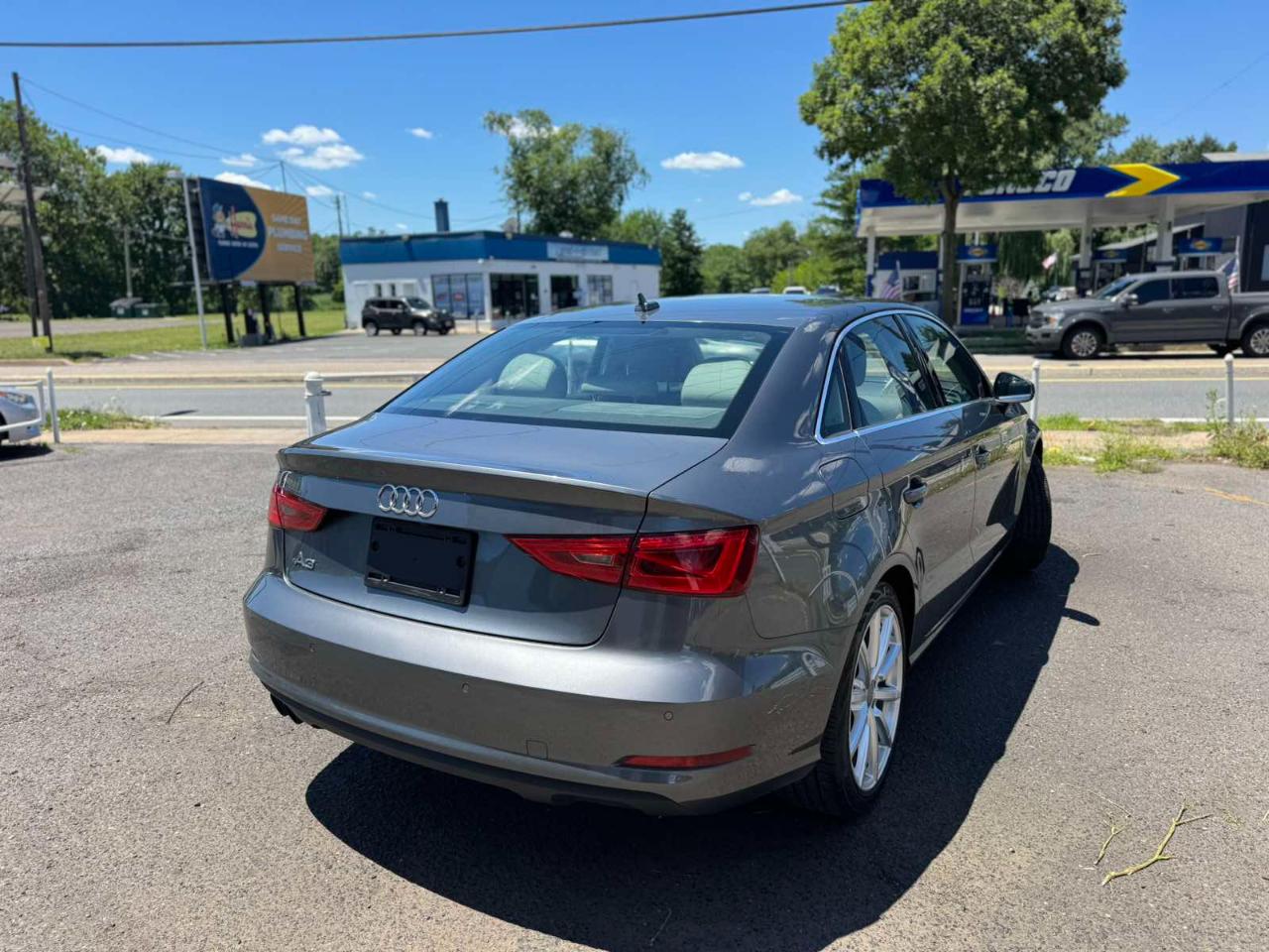 Audi A3 4dr Sdn FWD 1.8T Premium Plus 2016