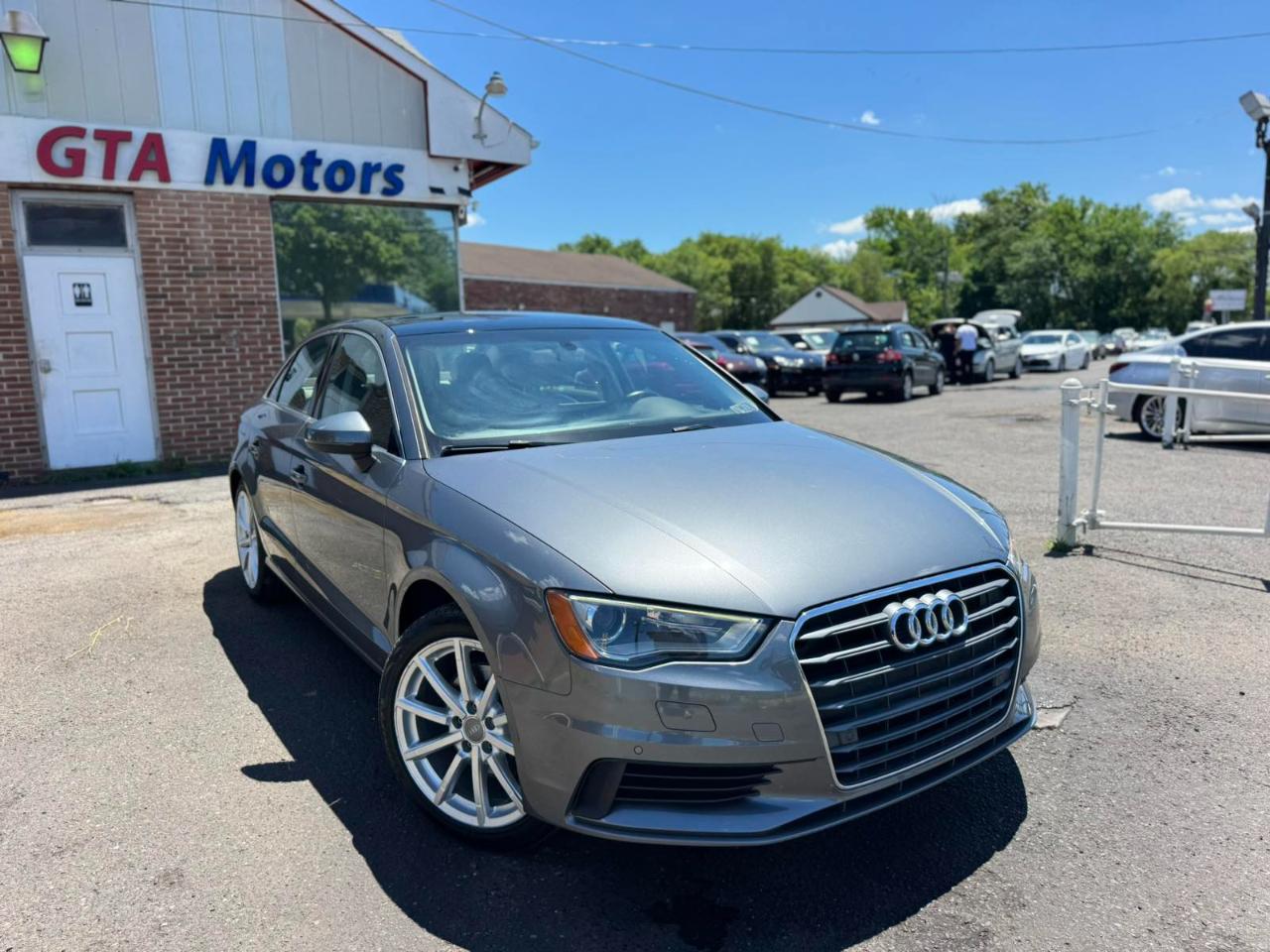 Audi A3 4dr Sdn FWD 1.8T Premium Plus 2016