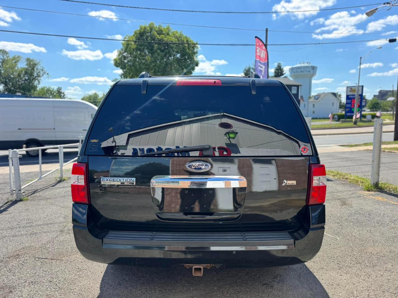 Ford Expedition EL 4WD 4dr Limited 2012
