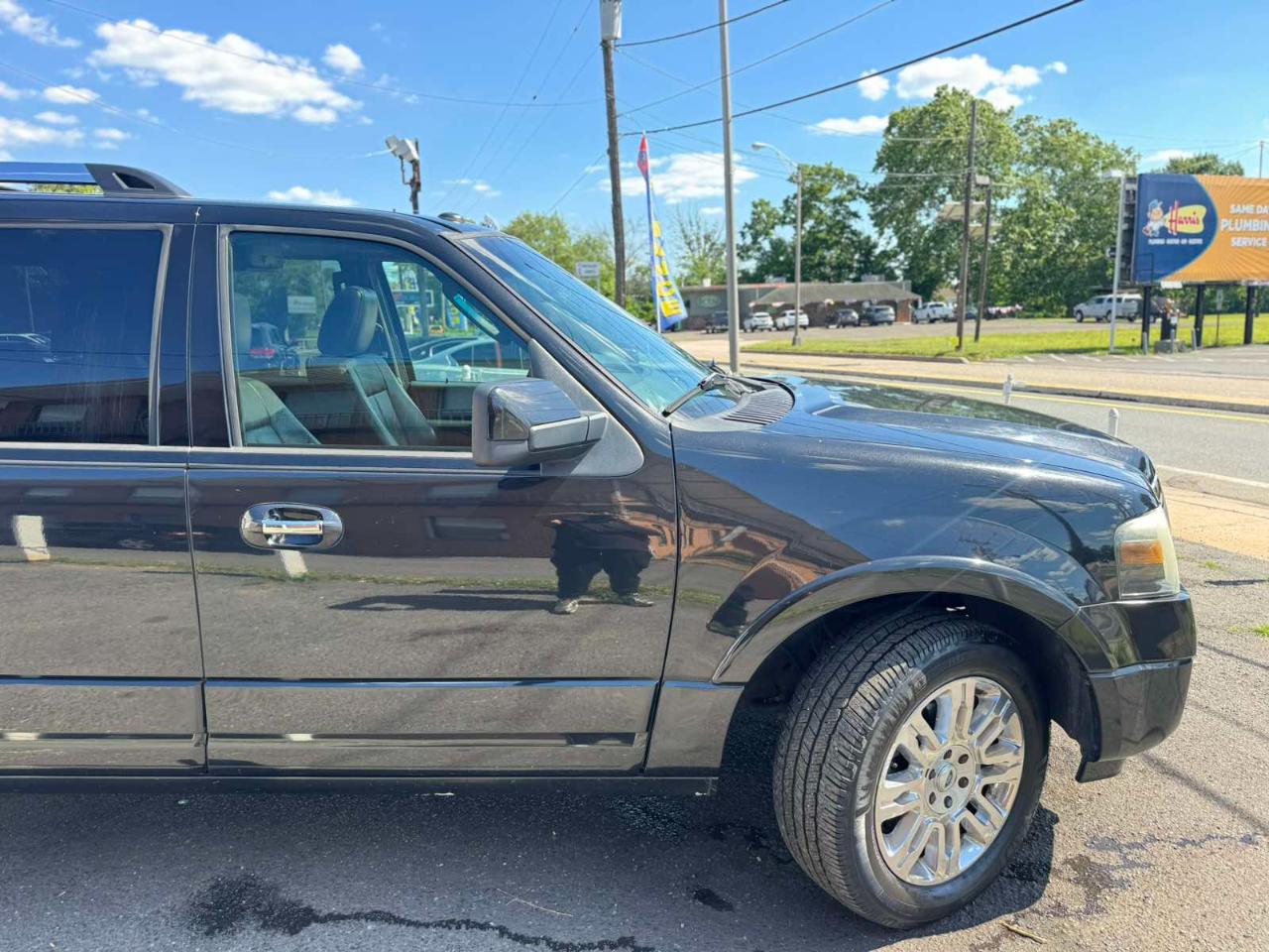 Ford Expedition EL 4WD 4dr Limited 2012