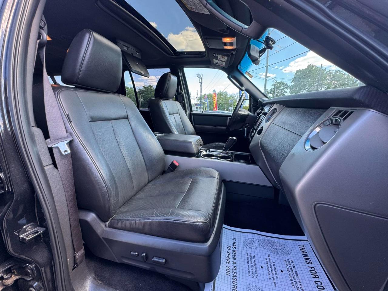 Ford Expedition EL 4WD 4dr Limited 2012