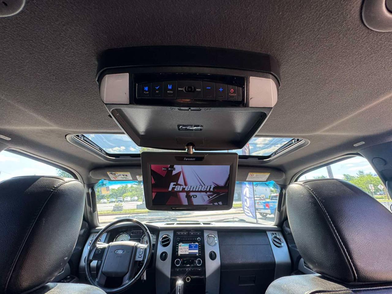 Ford Expedition EL 4WD 4dr Limited 2012