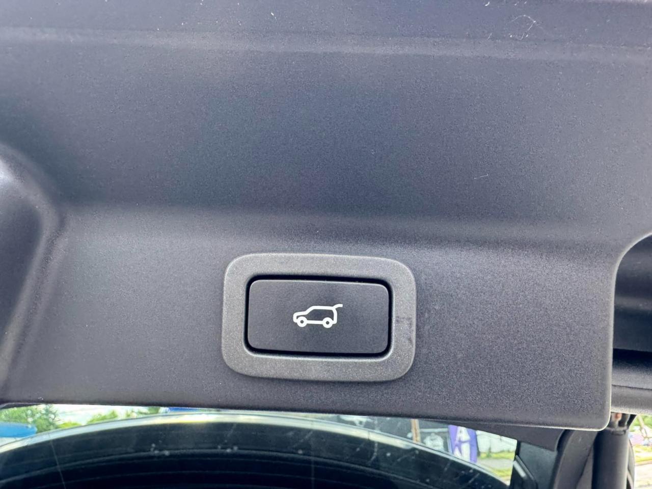 Jaguar F-Pace 25t Premium AWD 2018