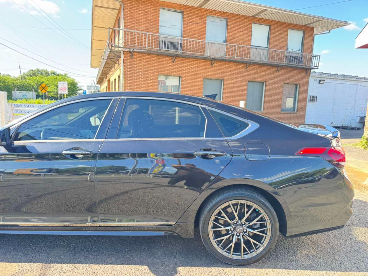 Genesis G80 3.3T Sport RWD 2018
